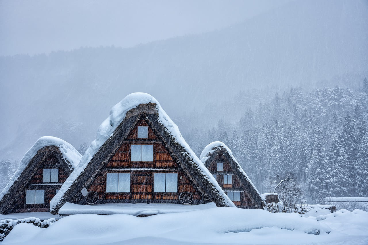 How to Stay Warm Without Power